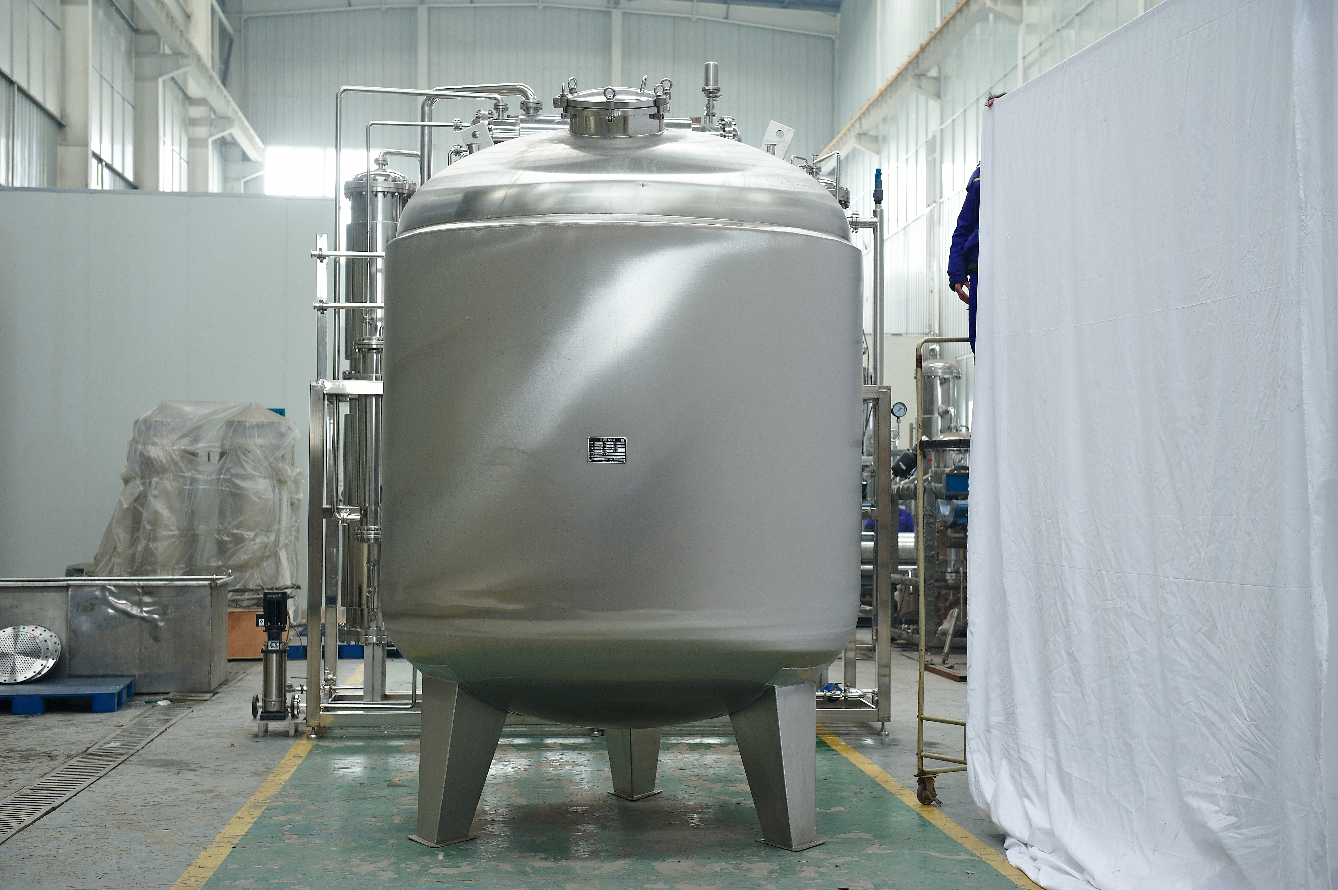  Jacket And Insulation Injection Water Storage Tank